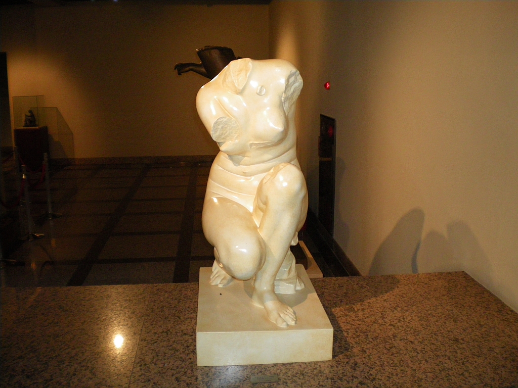 ルーブル彫刻美術館 観光旅行はベストミックス