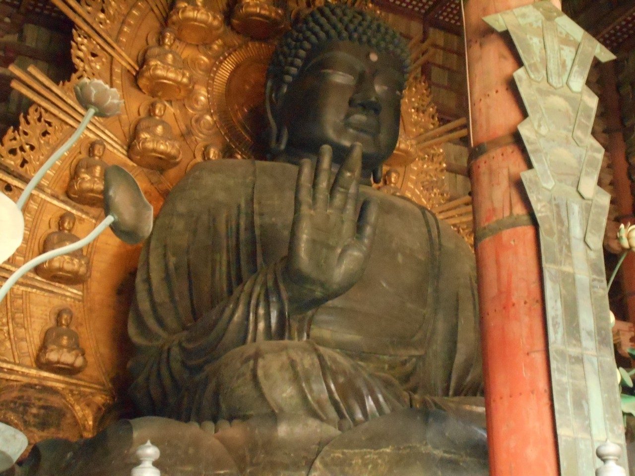 奈良の大仏の東大寺