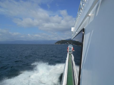 竹生島遠景